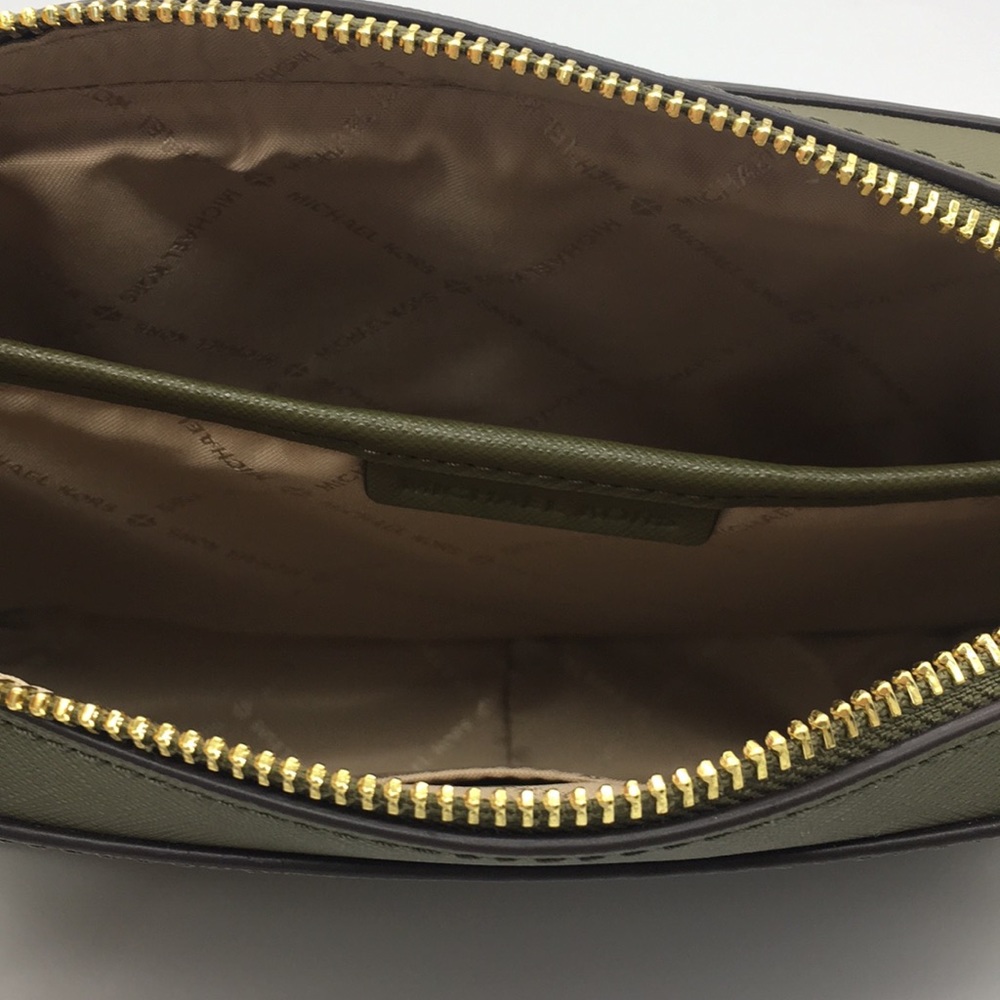 MICHAEL KORS LG EW CROSSBODY Bag&Coinpouch… - Picture 8 of 8